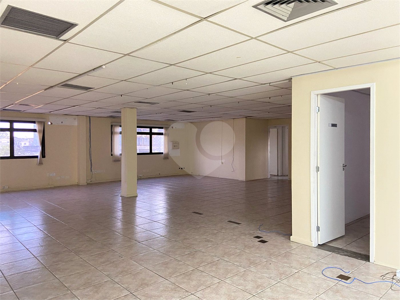 Prédio Comercial á venda - Jabaquara