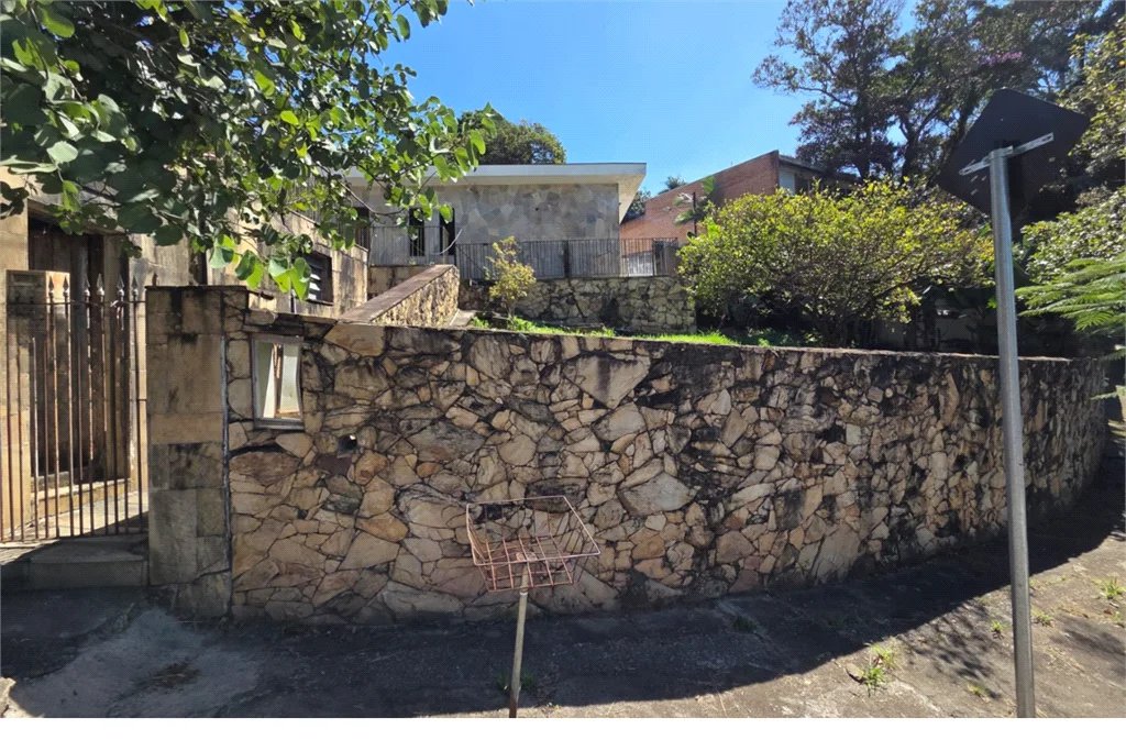 Casa em Terreno de 670m2 com vista espetacular no Butantã