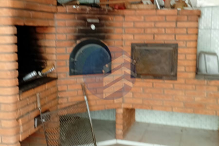 Sobrado residencial/comercial para alugar com 4 quartos, sendo 1 suíte, em Parque Ipê, São Paulo - SP