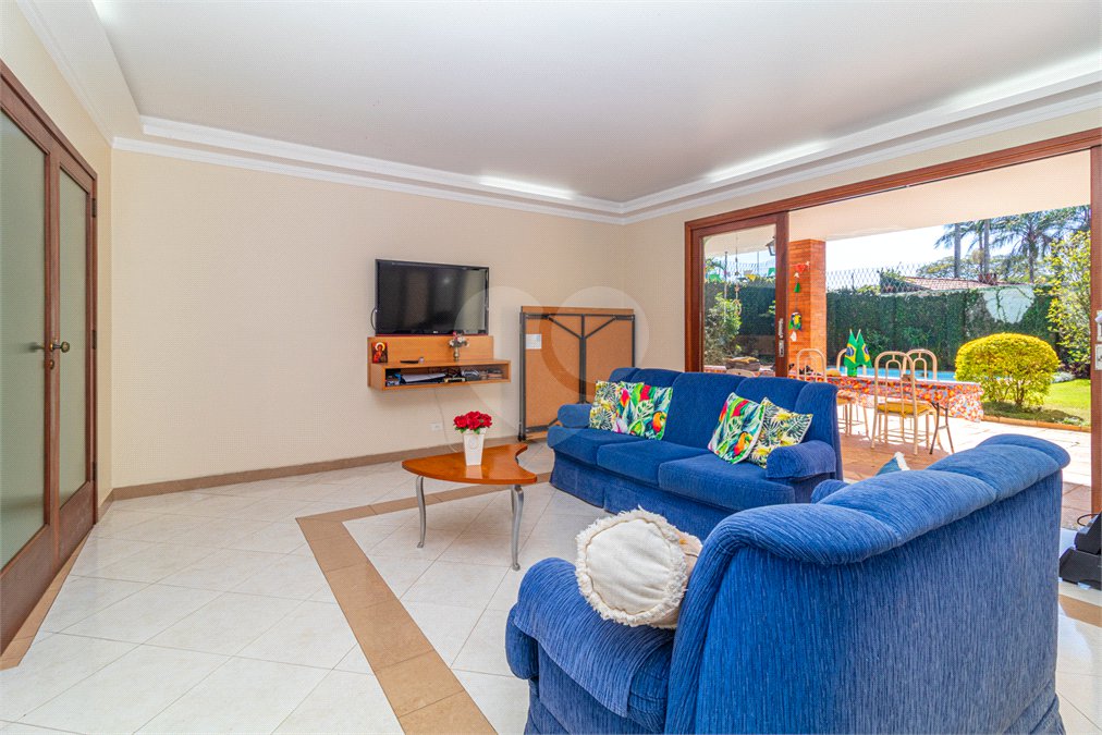 Casa à venda com 3 suítes em Interlagos, São Paulo, SP