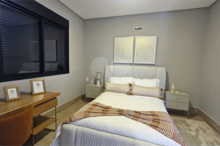 Casa Térrea de Alto Padrão no Condomínio Elementum | Totalmente Mobiliada e Decorada, 3 Suítes e Piscina