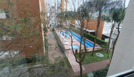 Apartamento à venda com 2 quartos, sendo 1 suíte,  em Jardim Carambeí, São Roque, SP