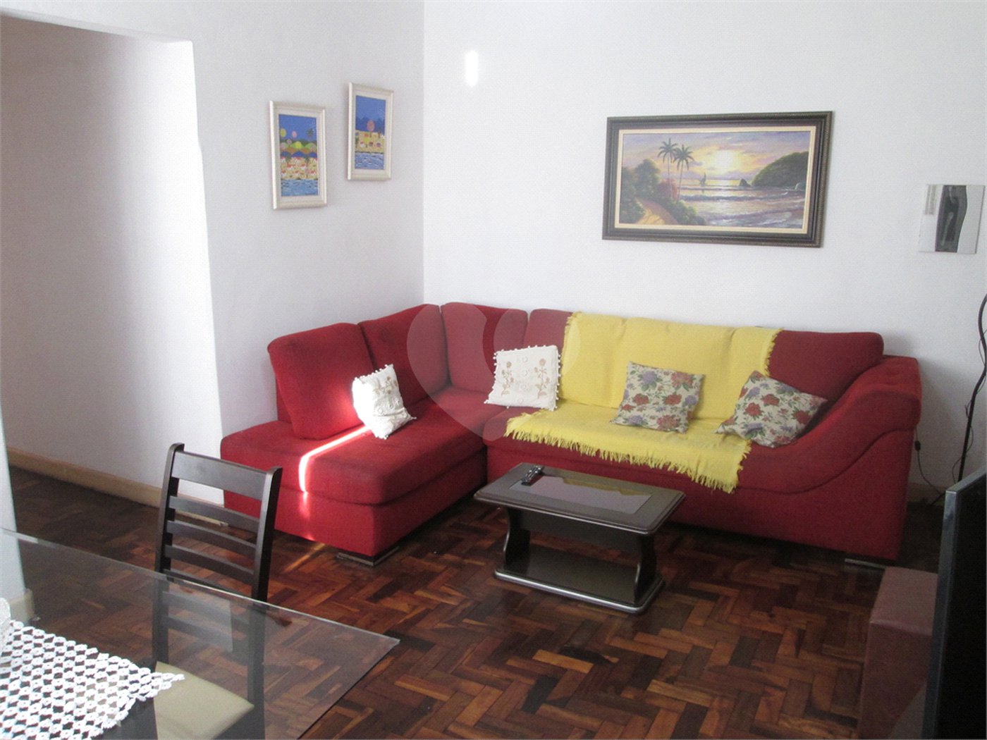 Apartamento com área útil de 72 m², 2 quartos no Bairro do Cambuci.