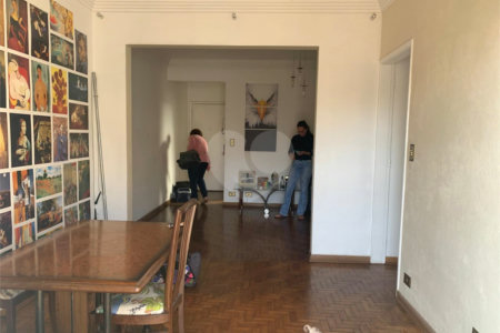 Apartamento à venda com 2 quartos em Bela Vista, São Paulo, SP