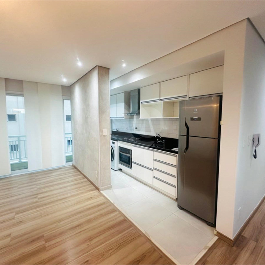 Apartamento decorado de 72 metros,01 suite,02 quartos,01 vaga na Vila Clementino.