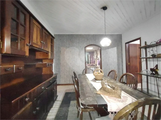Casa Térrea à venda com 3 quartos em Parque Vitória, São Paulo, SP