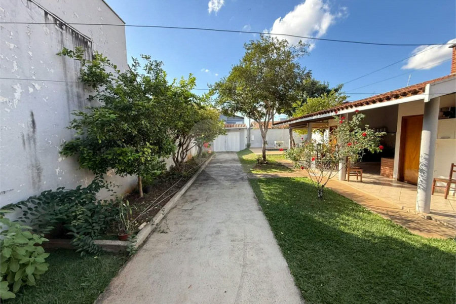 Casa à venda com 3 quartos, sendo 2 suítes,  em Nova Piracicaba, Piracicaba, SP