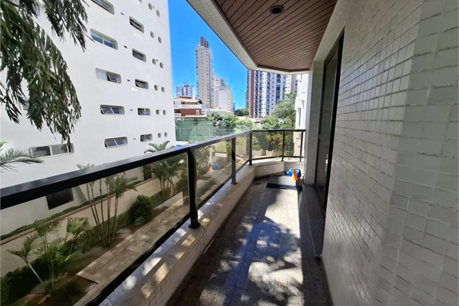 Apartamento, a venda, com 300m² de área privativa, 4 suítes, 4 vagas - Santana / SP