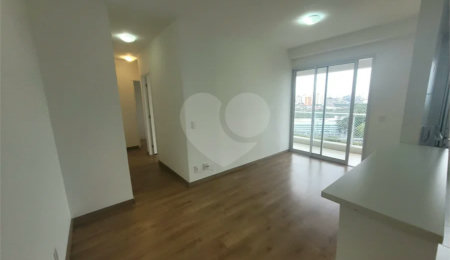 Apartamento para alugar com 2 quartos em Vila Anastácio, São Paulo, SP