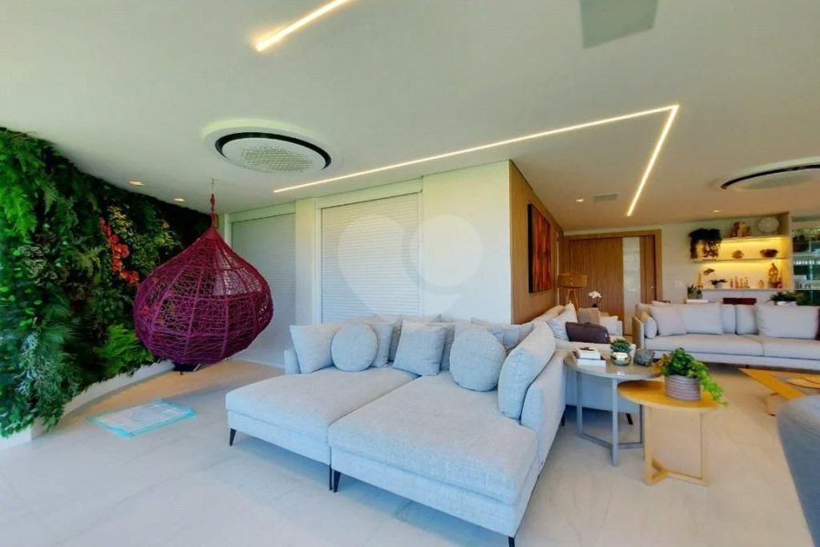 Apartamento à venda com 5 quartos, sendo 4 suítes,  em Riviera de São Lourenço, Bertioga, SP