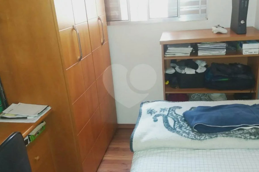 Sobrado de 105m2 à venda com 3 dormitórios na Vila Santa Catarina