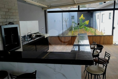 Sobrado à venda no Balneário Santo Antônio – Broa