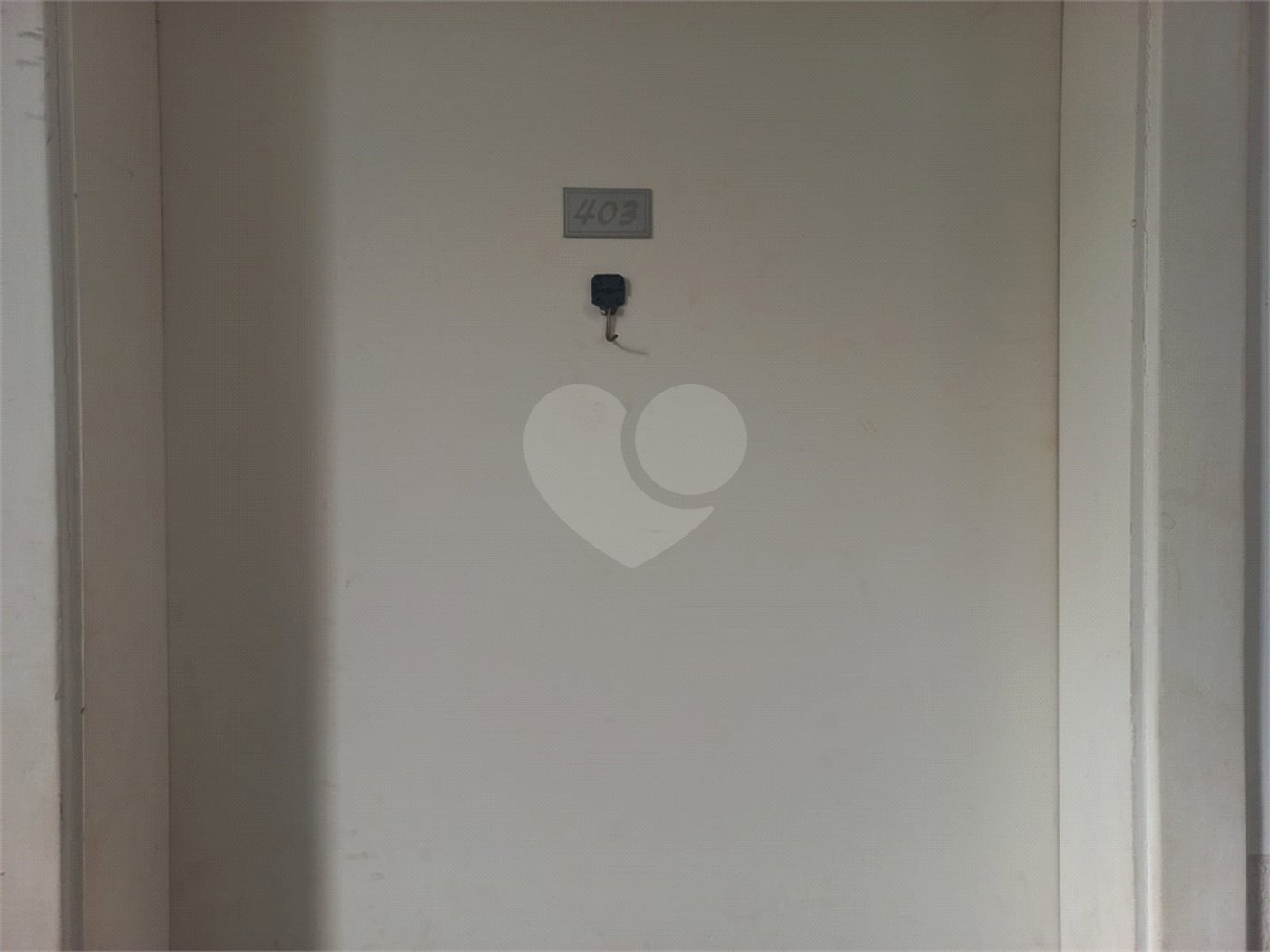 Apartamento no Condomínio Mont Royal