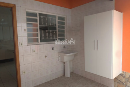 Casa à venda com 2 quartos em Jardim do Lago, Atibaia, SP