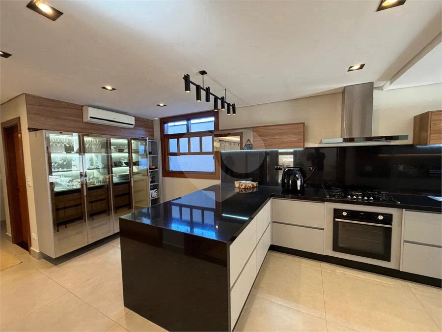 Casa com 4 quartos com sofisticação, conforto e exclusividade no Jardim Europa