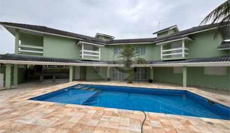 Casa à venda ou para alugar com 5 suítes em Morada da Praia, Bertioga, SP
