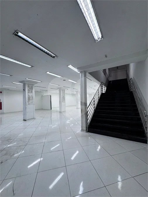 PRÉDIO COMERCIAL DE 944 M² PARA LOCAÇÃO | LOCALIZAÇÃO ESTRATÉGICA, GRANDE VISIBILIDADE E EXCELENTE POTENCIAL COMERCIAL