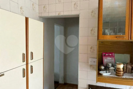 Sobrado à venda com 66m² - Belém