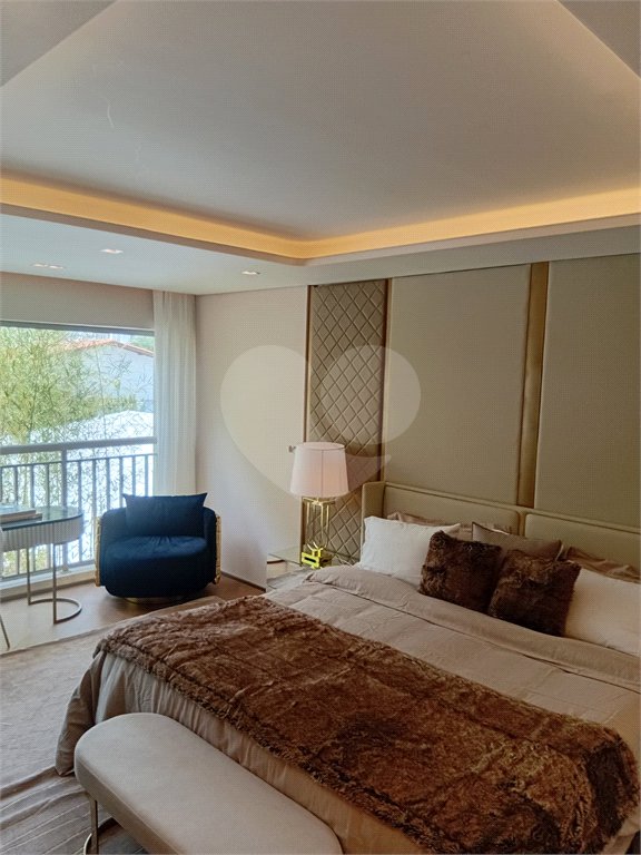Soleil by Boca do Lobo: Apartamento de 246m² com 4 Suítes e 4 Vagas na Chácara Klabin ALTO PADRÃO