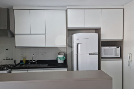 Apartamento á venda - Campo Belo