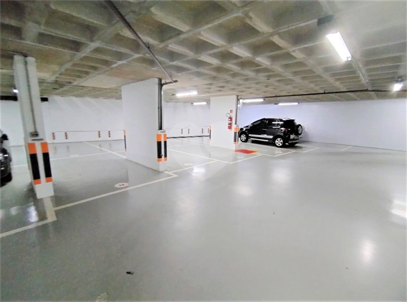 Apartamento de 1 quarto - Vila Mariana - Varanda, - 1 vaga - Lazer e serviços no condomínio.
