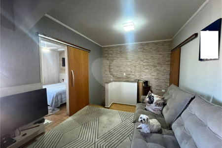 Casa com piscina disponivel para venda com 250m² - Jardim Paris / SP