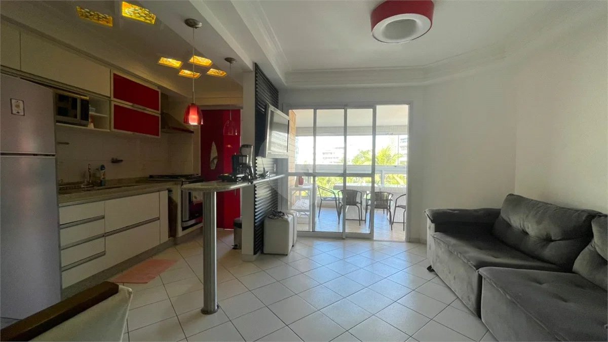 Apartamento à venda ou para alugar com 3 quartos, sendo 1 suíte,  em Riviera de São Lourenço, Bertioga, SP