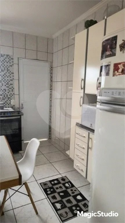 Sobrado com 246m², 3 quartos, sendo 1 suíte, 7 vagas de garagem, à venda no Jd das Maravilhas, em Santo André