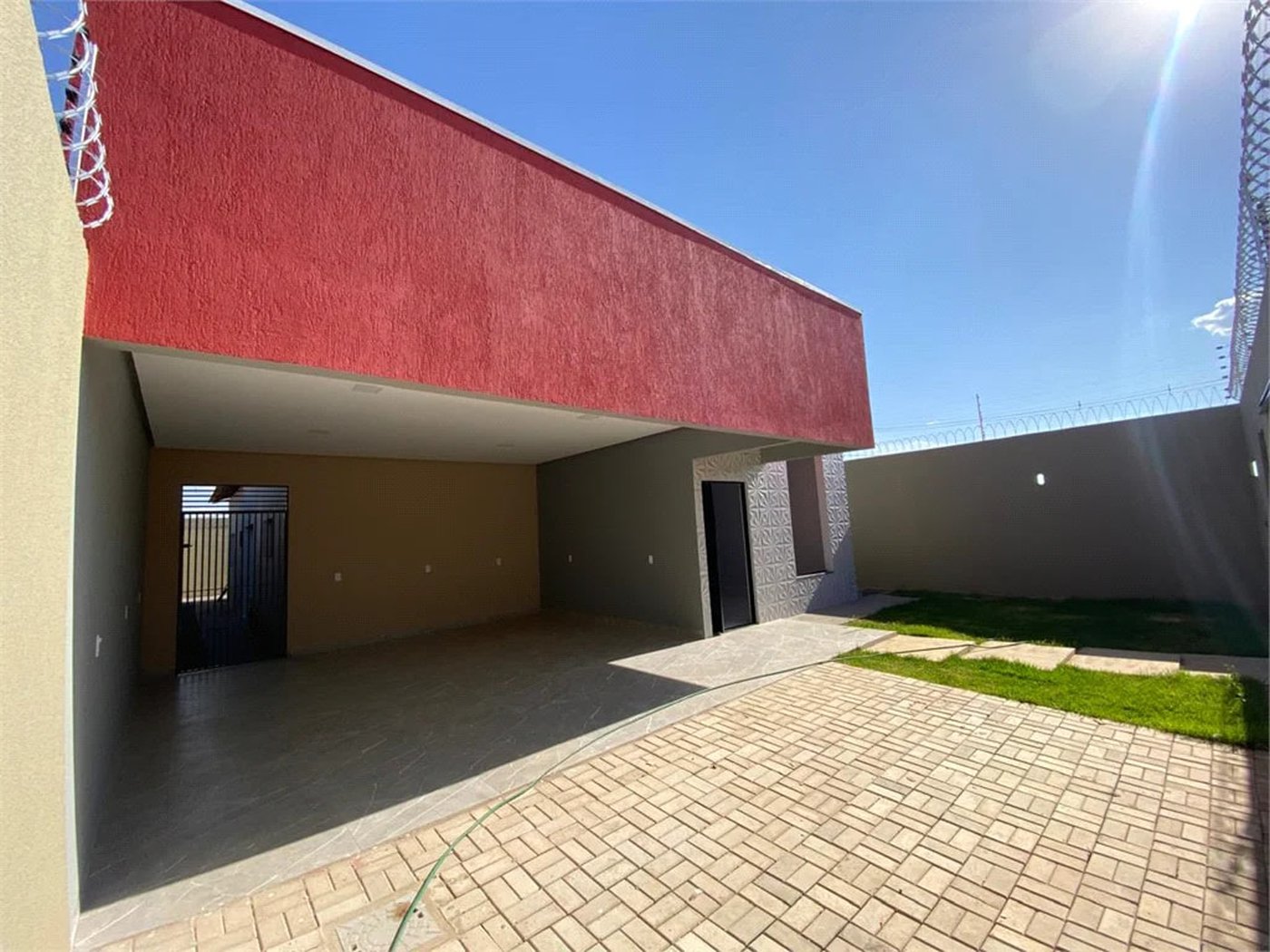 Casa à venda com 3 quartos, sendo 1 suíte,  em Eixo Cidade Nova, Balsas, MA