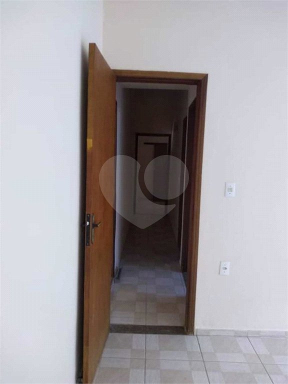 Casa com salão comercial para venda no Jardim Cruzeiro do Sul