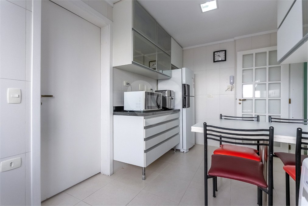 Apartamento à venda com 3 suítes em Vila Mascote, São Paulo, SP