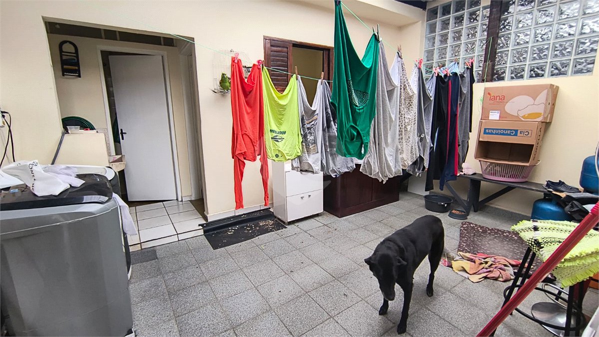 Sobrado à venda com 3 quartos em Tremembé, São Paulo, SP
