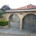 Linda Casa Jardim Virgínia Bianca