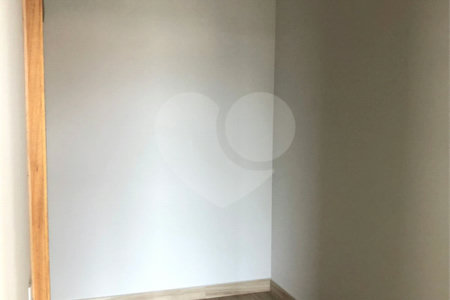 Casa à venda com 3 suítes no condomínio Parque Faber IV, São Carlos - SP