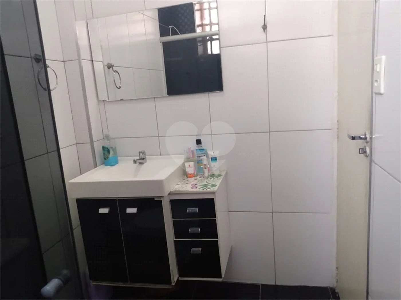 Apartamento 1 dorm, sala, cozinha, banheiro a venda no Centro