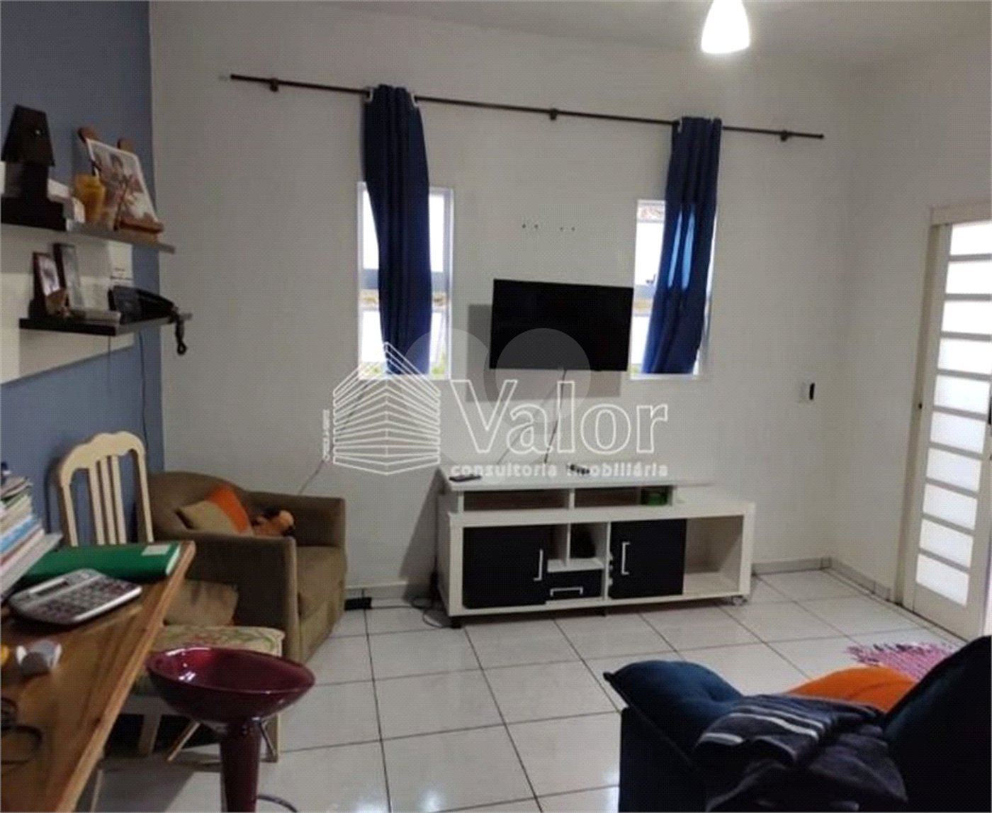 Chácara à venda com 4 quartos, sendo 1 suíte,  em Chácara Leila, São Carlos, SP