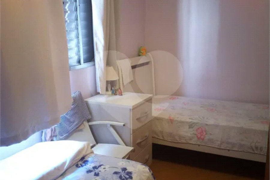 Vende-se Lindo Sobrado na Vila Santa Catarina