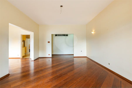 Apartamento amplo - perto do metrô Higienópolis-Mackenzie