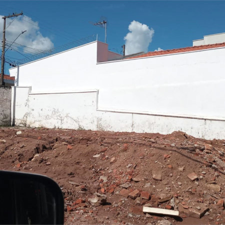 Terreno residencial/comercial na vila nery