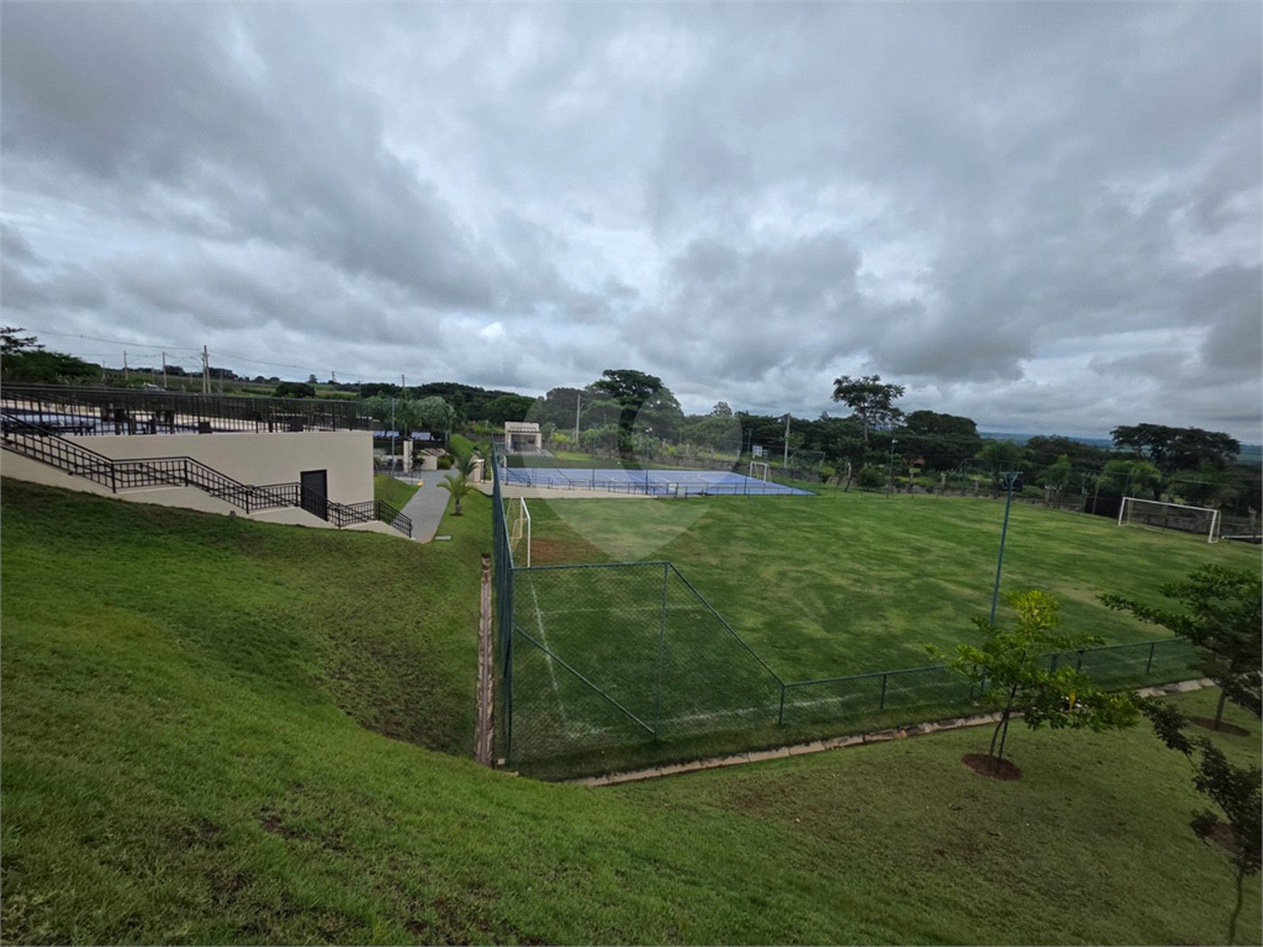 Terreno Condomínio Villenuve 10X24