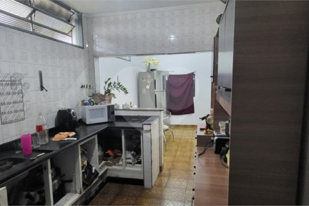 Casa a venda na rua Coronel Leopoldo Prado