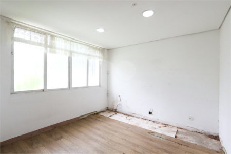 CASA TÉRREA DE 225M COM 3 DORM 1 SUÍTE 5 VGS NA VILA MARIANA