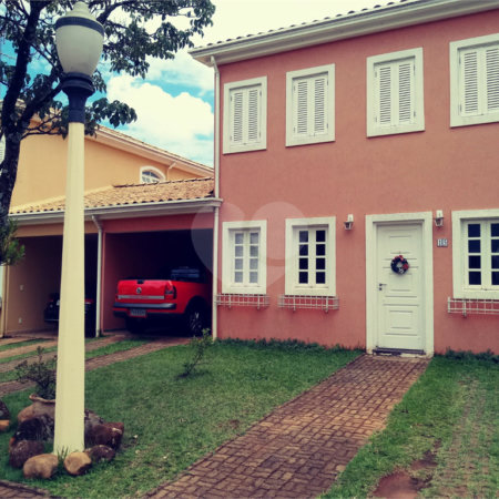 Sobrado à venda no Condomínio Parque dos Ipês