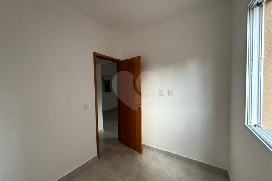 Apartamento novo Região Jardim do São Paulo com – 40 metros - 2 dormitórios - 1 banheiro, sala - cozinha e 1 vaga.