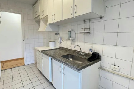 Apartamento à venda com 3 quartos, sendo 1 suíte, 2 vagas no Jardim Ester