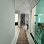 APTO TERREO COM QUINTYAL AMPLO, 2 QUARTOS 1 SUITE ,R$ 440 MIL