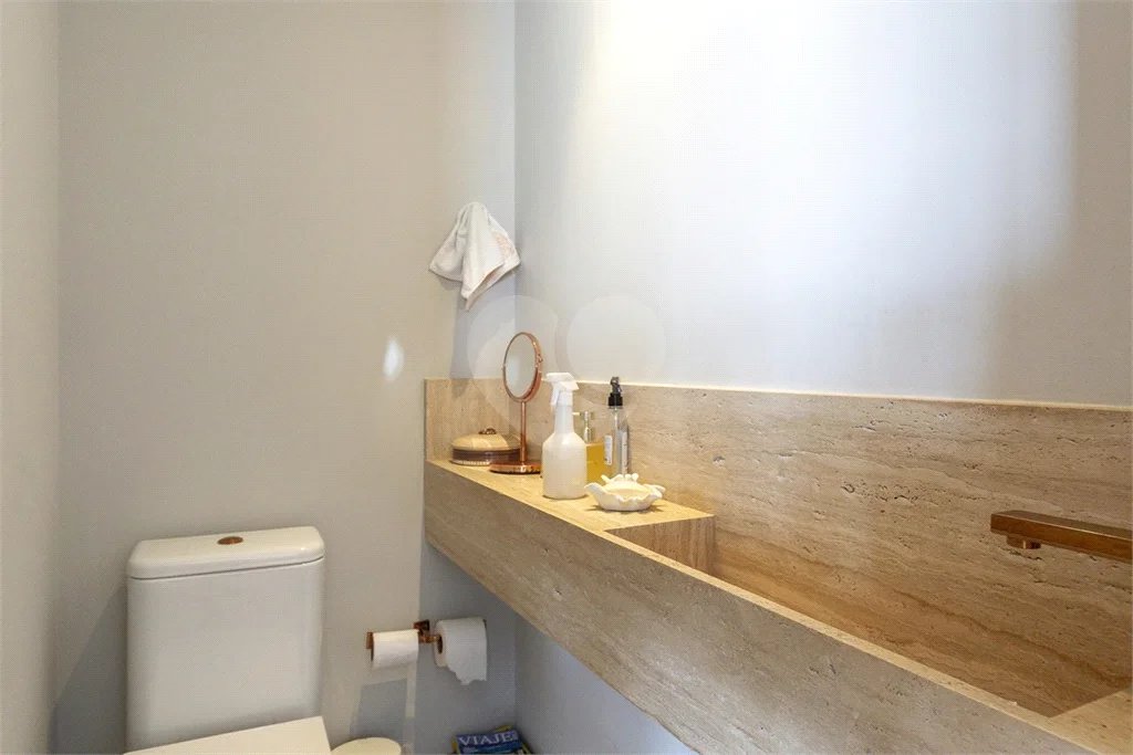 APARTAMENTO COM 3 DORMITÓRIOS, 3 SUÍTES, 3 VAGAS, LAVABO, LAZER, 193 M² - MOEMA