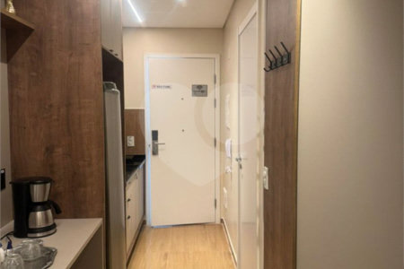VENDO - Studio mobiliado e decorado na Vila Mariana.