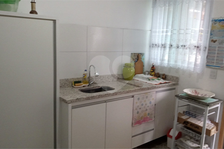 Sobrado com 3 Quartos e 3 banheiros à Venda, 160 m² por R$ 850.000 -Jardim Líbano, São Paulo - SP
