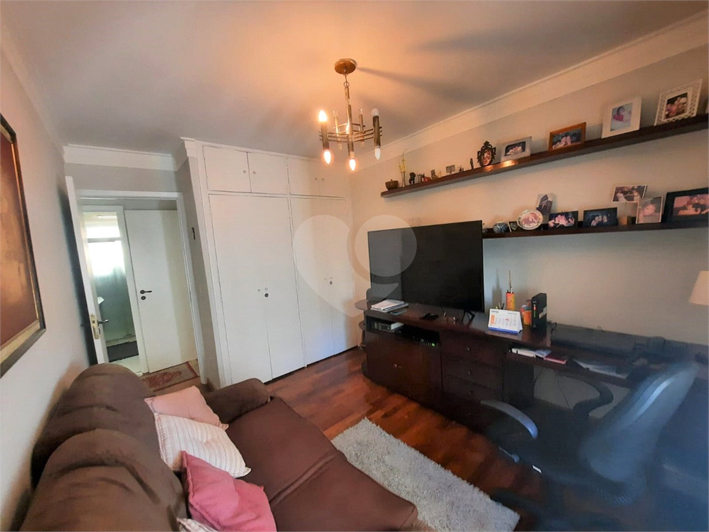 Apartamento à venda com 3 quartos, sendo 1 suíte,  em Alto da Boa Vista, São Paulo, SP